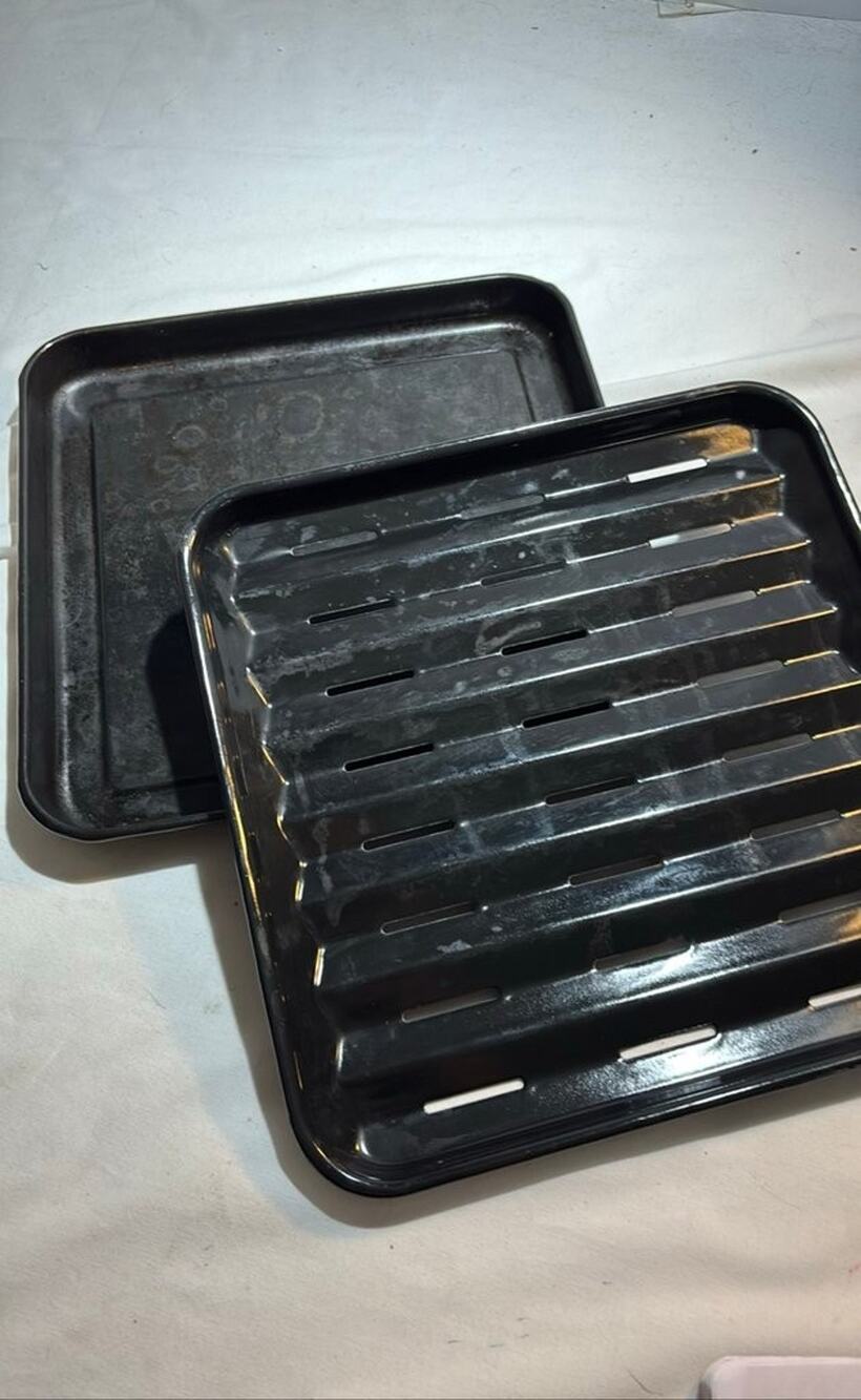 Vintage Metal Roasting Pan with Drip Tray